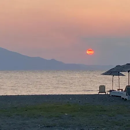 Ξενοδοχείο Mirtia 2*