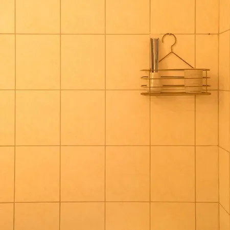 Mirtia 2* Πευκί