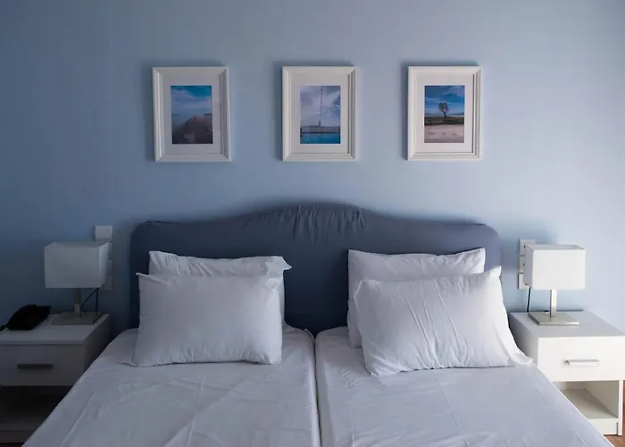 Mirtia Ξενοδοχείο Πευκί