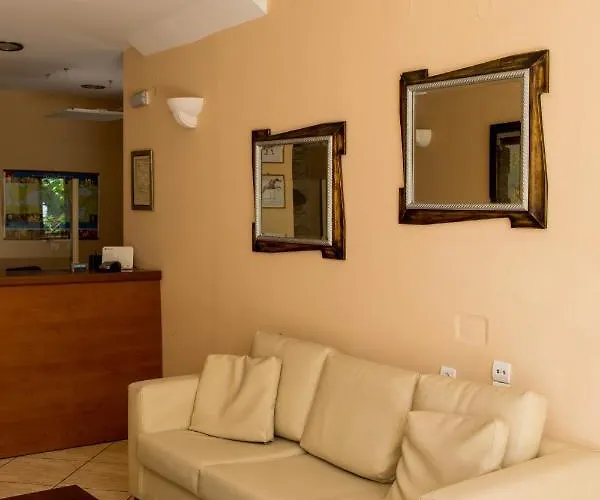 Mirtia Ξενοδοχείο 2*