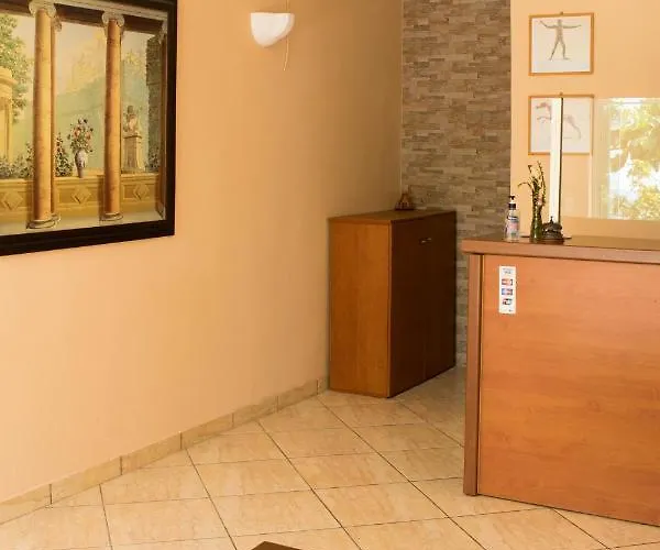 Mirtia Ξενοδοχείο Πευκί